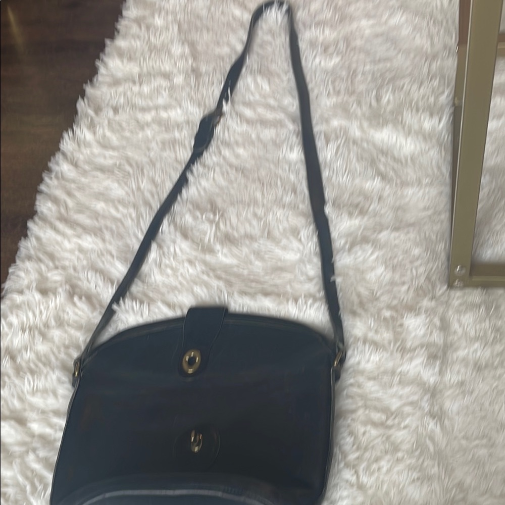 Coach Black Leather Crossbody Bag vintage 1980